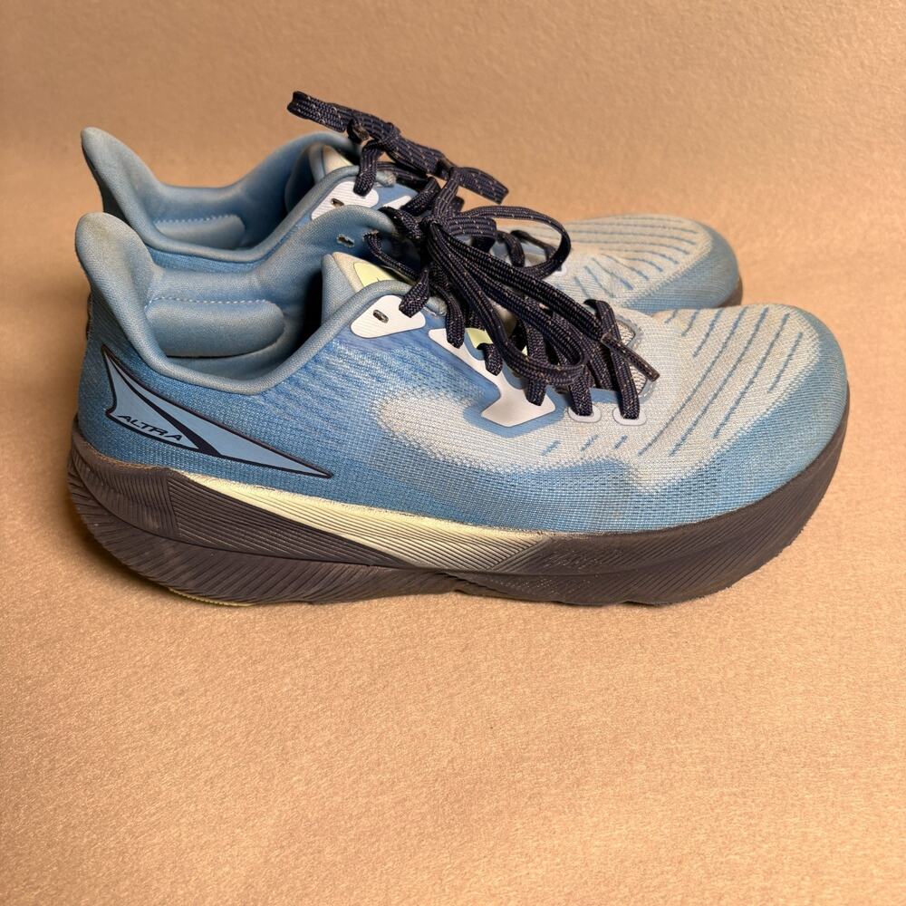 Altra Women's Size 9 Light Blue Zero Drop Running Shoes
